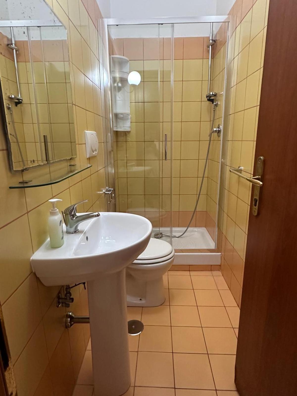 Near Termini Station Hotell Roma Eksteriør bilde