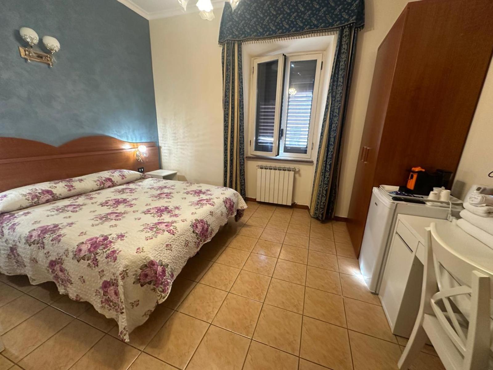 Near Termini Station Hotell Roma Eksteriør bilde